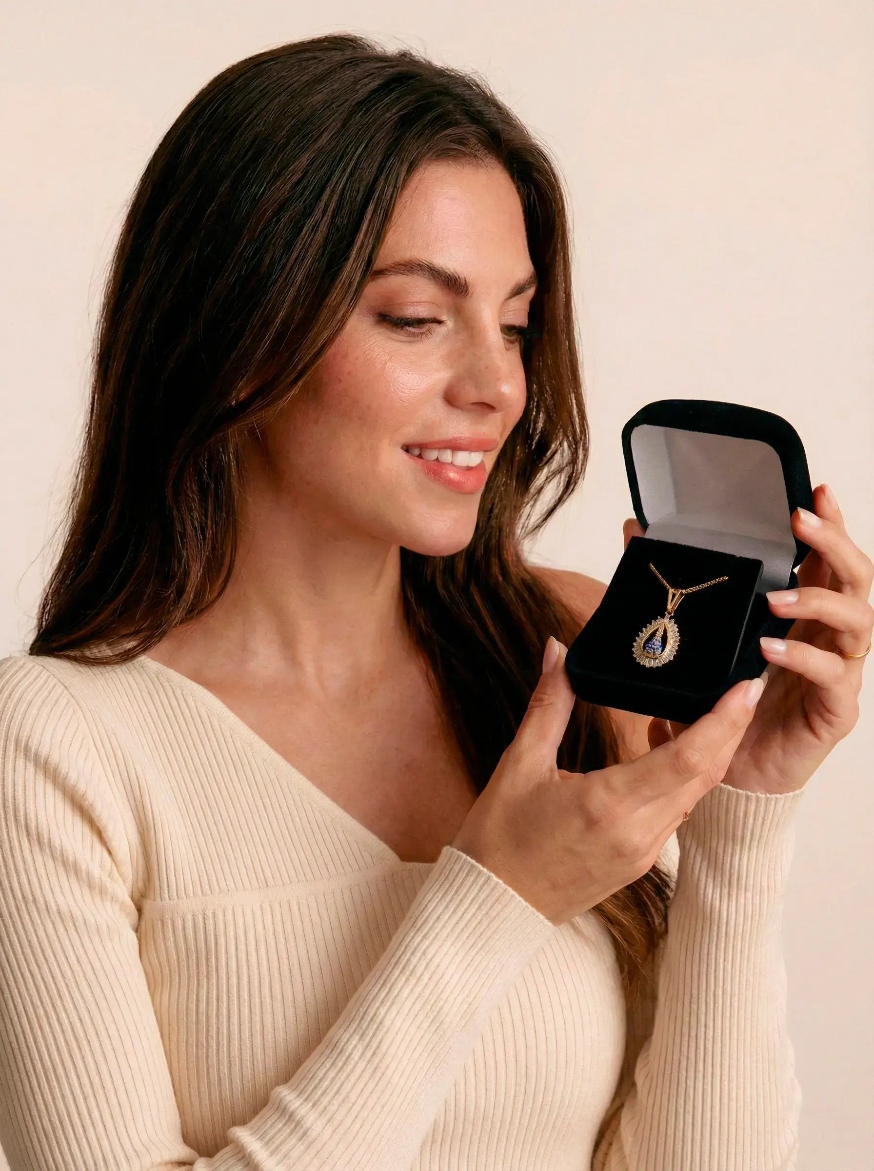 Colar Divina Presença