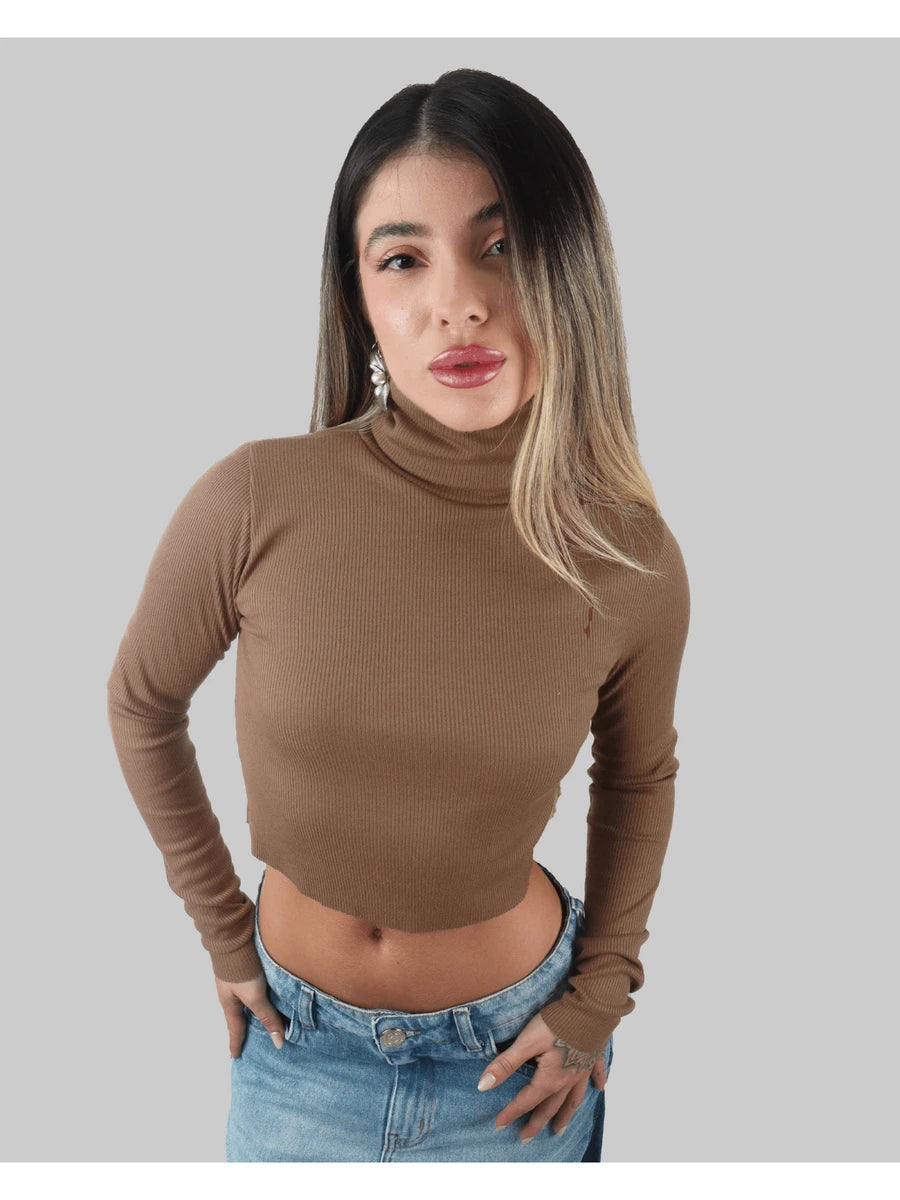 Cropped Manga Longa com Gola Alta Dobrada em Canelado Liso